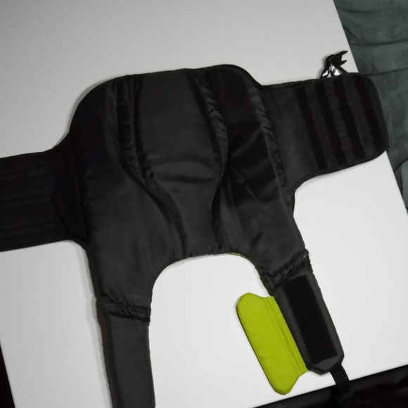 Outward Hounds Dog Green Black Lifejacket Sz Medium - Picture 4 of 9